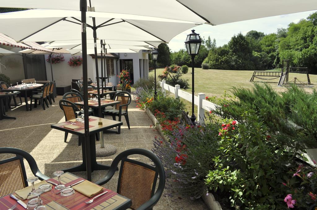 Hotel Restaurant Le Relais De Pouilly Eksteriør bilde