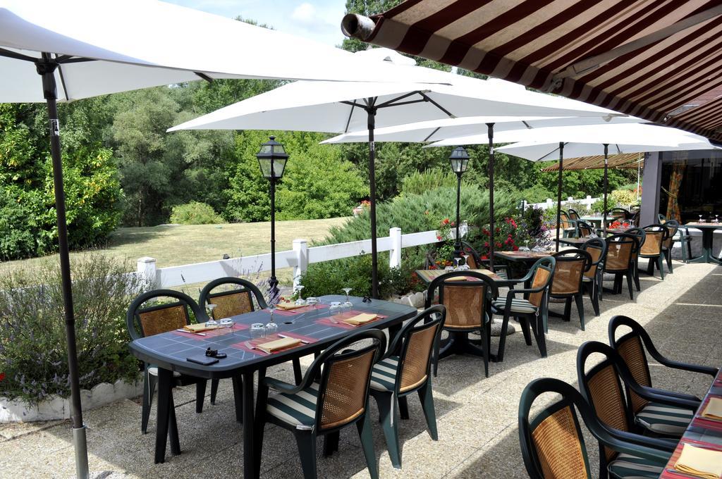Hotel Restaurant Le Relais De Pouilly Eksteriør bilde