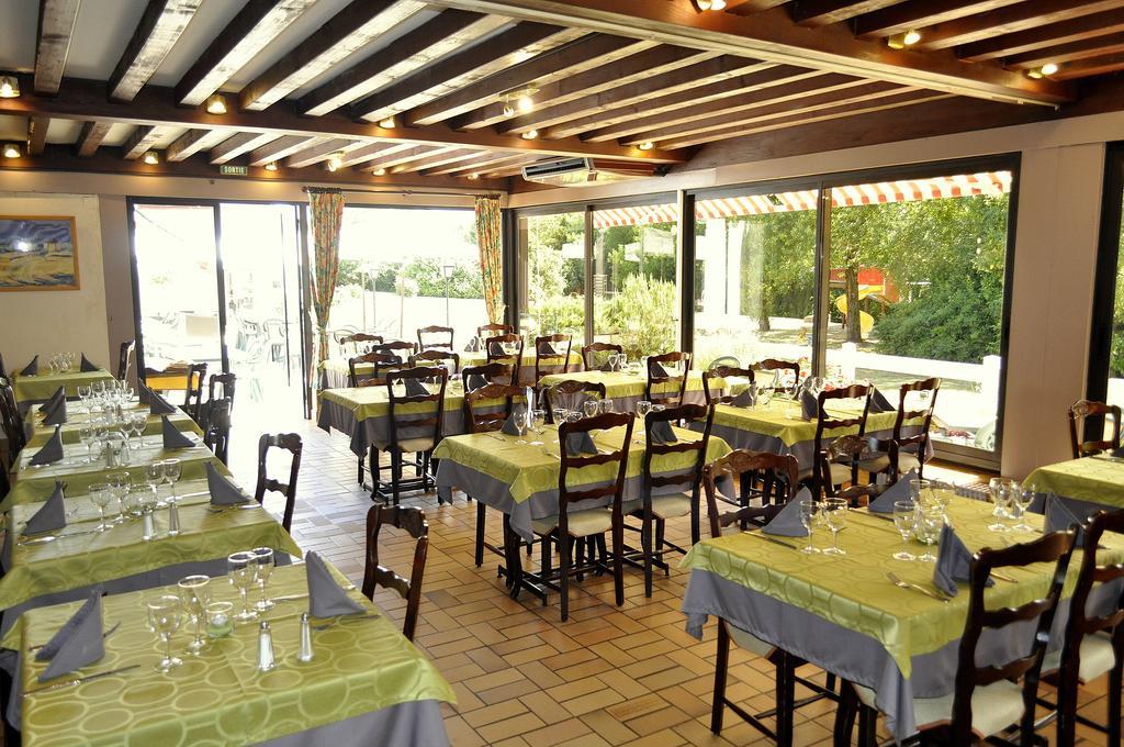 Hotel Restaurant Le Relais De Pouilly Eksteriør bilde