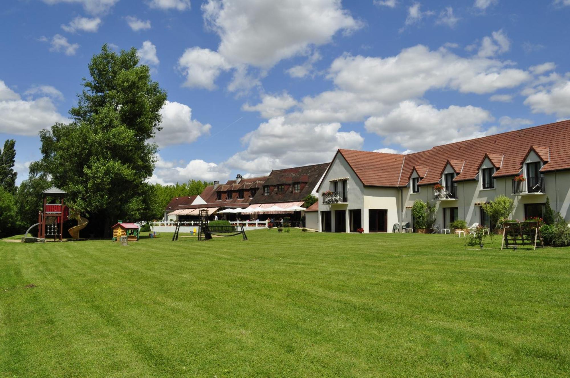 Hotel Restaurant Le Relais De Pouilly Eksteriør bilde