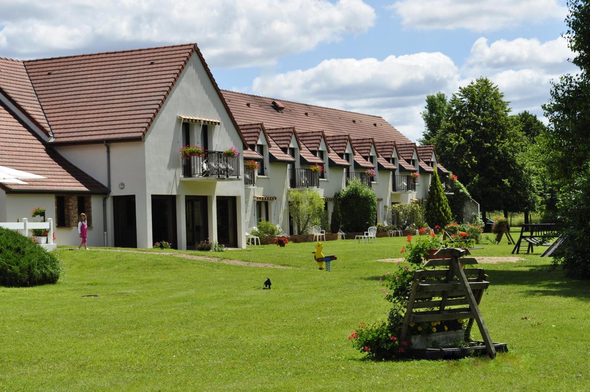 Hotel Restaurant Le Relais De Pouilly Eksteriør bilde