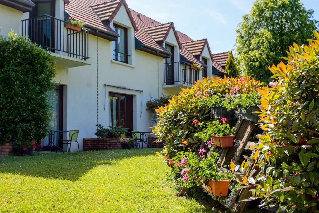 Hotel Restaurant Le Relais De Pouilly Eksteriør bilde