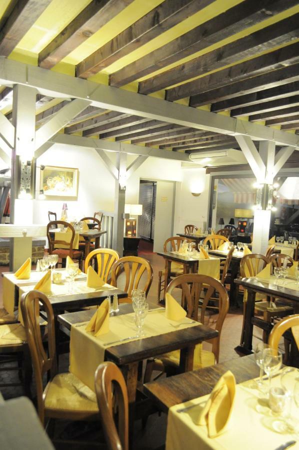 Hotel Restaurant Le Relais De Pouilly Eksteriør bilde